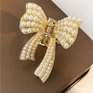 New Cute Bow Hair Clip with Shiny Crystals Rhinestone And Pearls
